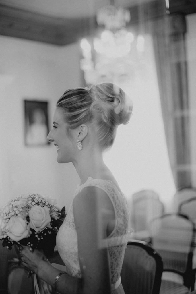 HochzeitsFotografin in Leverkusen | minimal. natürlich. emotional. kreativ. clean. warm. modern. nostalgisch | Babybauch-, Paar-, Baby Shootings. Hochzeitsfotografin Leverkusen | Hochzeitsfotografin Leverkusen | Neugeborenenfotografie | Babyfotografie | Schwangerschaftsfotografie | Schwangerschaftsshooting | Babybauch | Pregnany Announcement | Schwangerschaftsankündigung | Neugeborenenshooting | Babybauchshooting | Babyshooting | Paarshooting | Verlobungsshooting | Brautpaarshooting | Hochzeitsfotografie | Hochzeitsshooting | Freundinnenshooting | Portraitfotografie | Portraitshooting | Homeshooting | Shooting draußen Shooting mit natürlichem Licht | Outdoorshooting | Outdoorfotografie | Junggesellinnenshooting | familienfreundliche Fotografin | Fotografin Leverkusen | Homestory | natürliche Fotos | natürliche Babyfotos | natürliche Schwangerschaftsfotos | natürliche Portraitfotos | natürliche Paarfotos | schneller Termin | unkomplizierter Fotograf | Boho Stil | natürliches Licht | Homestory | Reportage | Shooting | Fotoshooting | Rabatt | Aktion | FrühlingsSpecial | sympathische Fotografin | Fotograf Leverkusen | Fotografin Leverkusen | Fotograf Köln | Fotograf Rheinland | Fotograf NRW | Fotograf – Rheinland – NRW – Bergisches Land – Raum Köln – Raum Düsseldorf – Langenfeld – Reusrath – Opladen – Leverkusen – Leichlingen – Monheim – Bergisch Gladbach – Baumberg – Richrath – Leverkusen Schlebusch – Leverkusen Lützenkirchen – Leverkusen Wiesdorf – Leverkusen Mitte – neue Bahnstadt Opladen – Leverkusen Wiesdorf – Leverkusen Manford – Leverkusen Hitdorf – Leverkusen Küppersteg – Leverkusen Bürrig – Leverkusen Quettingen – Leverkusen Bergisch Neukirchen – Leverkusen Steinbüchel – Leverkusen Alkenrath | annifoto.com | ANNIKA JANA Ronsdorf | ANNIKA JANA Philippsen | moderne Fotografie | Fotos für die Ewigkeit | qualitativ hochwertige Fotos | Photoshooting | Photografie | AnniFoto | Hochzeitsfotografin | Fotografin für Babybauch | Fotografin für Babybäuche | Fotografin für Paare | und Portrait: Fotograf / Fotografin in Leverkusen, Bergisches Land, Bergisch Gladbach, Opladen, Rheinland, Köln, Leichlingen, Solingen, Monheim, Düsseldorf, Hochzeitsfotograf Hochzeitsfotografin, Hochzeitsseason 2024 Hochzeit 2025 Brautpaarshooting, styled shooting, Paarfotograf, Babyfotograf, Paarfotografin, Babyfotografin, authentisch, natürlich, unkompliziert mit Wohlfühlfaktor, romantisch, boho, Bohemian, retro, moderne Bearbeitung, blass und creme, moody, beige, beste Bewertung, beste Fotografin, kurzfristige Termine, flexibel. Hochzeitsfotograf. Hochzeitsfotografin Leverkusen. Hochzeitsfotografie Leverkusen. minimalistische Hochzeitsfotografie Leverkusen. Minimalistische Hochzeitsfotografin Leverkusen. Natürliche Hochzeitsfotografin Leverkusen. Natürlicher Hochzeitsfotograf Leverkusen. Emotionale Fotografie Leverkusen. Romantische Hochzeitsfotografin Leverkusen. Authentische Hochzeitsfotografie Leverkusen. Cleane Bearbeitung Fotos Leverkusen. Minimalistische Bearbeitung Hochzeitsfotografie Leverkusen. Hochzeitsfotograf Leverkusen. Hochzeitsfotografin Leverkusen. sympathischer Hochzeitsfotograf Leverkusen. Moderner Hochzeitsfotograf Leverkusen. 