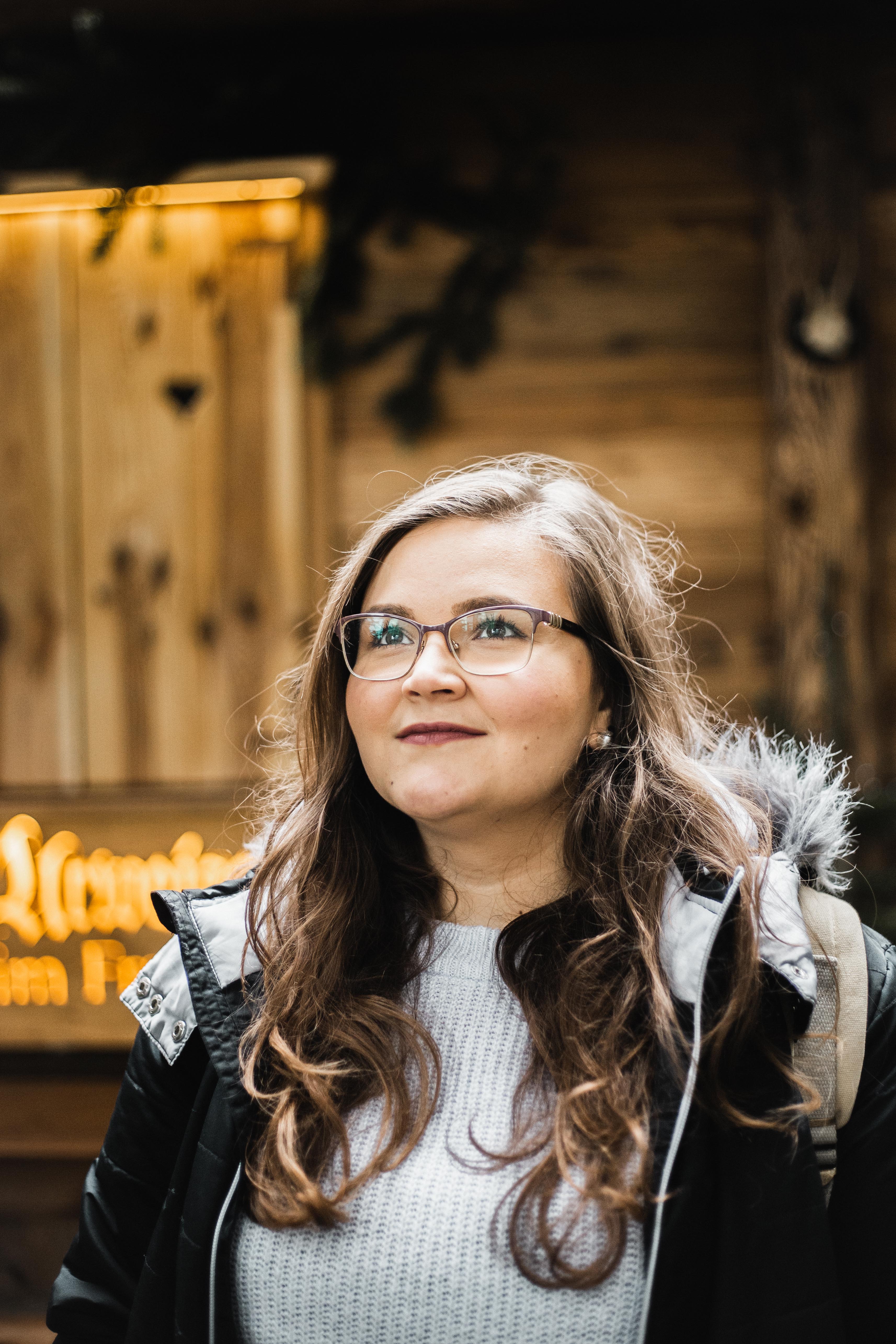 Fotograf Leverkusen, Bergisches Land, Rheinland, Köln & Umgebung - Fotoshooting - Paarshooting - Portraitshooting - Hochzeitsshooting - Schwangerschaftsshooting - Babyshooting - Familienshooting - natürlich & in der Natur - Reportage und Portrait: Fotograf / Fotografin in Leverkusen, Bergisches Land, Bergisch Gladbach, Opladen, Rheinland, Köln, Leichlingen, Solingen, Monheim, Düsseldorf, Hochzeitsfotograf Hochzeitsfotografin, Hochzeitsseason 2022 Hochzeit 2023 Brautpaarshooting, styled shooting, Paarfotograf, Babyfotograf, Paarfotografin, Babyfotografin, authentisch, natürlich, unkompliziert mit Wohlfühlfaktor, romantisch, boho, Bohemian, retro, moderne Bearbeitung, blass und creme, moody, beige, beste Bewertung, beste Fotografin, kurzfristige Termine, flexibel.