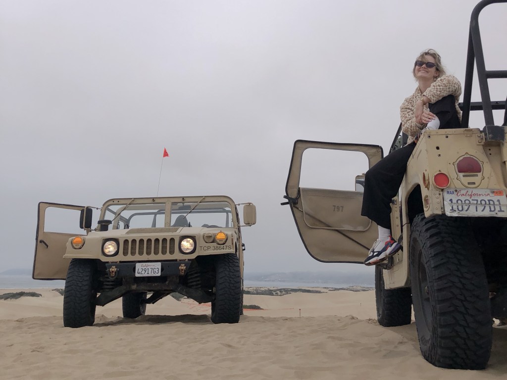 ANNIFOTO = Hochzeitsfotografin, Hochzeitsfotografin Leverkusen, Brautpaar, Hochzeit Leverkusen, minimalistische Fotografie, minimalistische Hochzeitsfotografin, Fotograf Leverkusen, Bergisches Land, Rheinland, Köln, Leichlingen, Solingen & Umgebung - Fotoshooting - Paarshooting - Portraitshooting - Hochzeitsshooting - Schwangerschaftsshooting - Babyshooting - Familienshooting - natürlich & in der Natur - Reportage und Portrait: Fotograf / Fotografin in Leverkusen, Bergisches Land, Bergisch Gladbach, Opladen, Rheinland, Köln, Leichlingen, Solingen, Monheim, Düsseldorf, Hochzeitsfotograf Hochzeitsfotografin, Hochzeitsseason 2022 Hochzeit 2023 Brautpaarshooting, styled shooting, Paarfotograf, Babyfotograf, Paarfotografin, Babyfotografin, authentisch, natürlich, unkompliziert mit Wohlfühlfaktor, romantisch, boho, Bohemian, retro, moderne Bearbeitung, blass und creme, beige, beste Bewertung, beste Fotografin, kurzfristige Termine, flexibel.