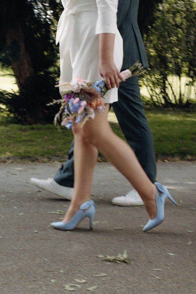 HochzeitsFotografin in Leverkusen | minimal. natürlich. emotional. kreativ. clean. warm. modern. nostalgisch | Babybauch-, Paar-, Baby Shootings. Hochzeitsfotografin Leverkusen | Hochzeitsfotografin Leverkusen | Neugeborenenfotografie | Babyfotografie | Schwangerschaftsfotografie | Schwangerschaftsshooting | Babybauch | Pregnany Announcement | Schwangerschaftsankündigung | Neugeborenenshooting | Babybauchshooting | Babyshooting | Paarshooting | Verlobungsshooting | Brautpaarshooting | Hochzeitsfotografie | Hochzeitsshooting | Freundinnenshooting | Portraitfotografie | Portraitshooting | Homeshooting | Shooting draußen Shooting mit natürlichem Licht | Outdoorshooting | Outdoorfotografie | Junggesellinnenshooting | familienfreundliche Fotografin | Fotografin Leverkusen | Homestory | natürliche Fotos | natürliche Babyfotos | natürliche Schwangerschaftsfotos | natürliche Portraitfotos | natürliche Paarfotos | schneller Termin | unkomplizierter Fotograf | Boho Stil | natürliches Licht | Homestory | Reportage | Shooting | Fotoshooting | Rabatt | Aktion | FrühlingsSpecial | sympathische Fotografin | Fotograf Leverkusen | Fotografin Leverkusen | Fotograf Köln | Fotograf Rheinland | Fotograf NRW | Fotograf – Rheinland – NRW – Bergisches Land – Raum Köln – Raum Düsseldorf – Langenfeld – Reusrath – Opladen – Leverkusen – Leichlingen – Monheim – Bergisch Gladbach – Baumberg – Richrath – Leverkusen Schlebusch – Leverkusen Lützenkirchen – Leverkusen Wiesdorf – Leverkusen Mitte – neue Bahnstadt Opladen – Leverkusen Wiesdorf – Leverkusen Manford – Leverkusen Hitdorf – Leverkusen Küppersteg – Leverkusen Bürrig – Leverkusen Quettingen – Leverkusen Bergisch Neukirchen – Leverkusen Steinbüchel – Leverkusen Alkenrath | annifoto.com | ANNIKA JANA Ronsdorf | ANNIKA JANA Philippsen | moderne Fotografie | Fotos für die Ewigkeit | qualitativ hochwertige Fotos | Photoshooting | Photografie | AnniFoto | Hochzeitsfotografin | Fotografin für Babybauch | Fotografin für Babybäuche | Fotografin für Paare | und Portrait: Fotograf / Fotografin in Leverkusen, Bergisches Land, Bergisch Gladbach, Opladen, Rheinland, Köln, Leichlingen, Solingen, Monheim, Düsseldorf, Hochzeitsfotograf Hochzeitsfotografin, Hochzeitsseason 2024 Hochzeit 2025 Brautpaarshooting, styled shooting, Paarfotograf, Babyfotograf, Paarfotografin, Babyfotografin, authentisch, natürlich, unkompliziert mit Wohlfühlfaktor, romantisch, boho, Bohemian, retro, moderne Bearbeitung, blass und creme, moody, beige, beste Bewertung, beste Fotografin, kurzfristige Termine, flexibel. Hochzeitsfotograf. Hochzeitsfotografin Leverkusen. Hochzeitsfotografie Leverkusen. minimalistische Hochzeitsfotografie Leverkusen. Minimalistische Hochzeitsfotografin Leverkusen. Natürliche Hochzeitsfotografin Leverkusen. Natürlicher Hochzeitsfotograf Leverkusen. Emotionale Fotografie Leverkusen. Romantische Hochzeitsfotografin Leverkusen. Authentische Hochzeitsfotografie Leverkusen. Cleane Bearbeitung Fotos Leverkusen. Minimalistische Bearbeitung Hochzeitsfotografie Leverkusen. Hochzeitsfotograf Leverkusen. Hochzeitsfotografin Leverkusen. sympathischer Hochzeitsfotograf Leverkusen. Moderner Hochzeitsfotograf Leverkusen. 