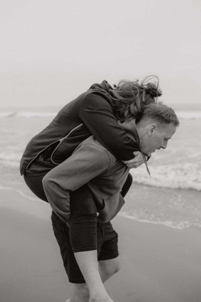 HochzeitsFotografin in Leverkusen | minimal. natürlich. emotional. kreativ. clean. warm. modern. nostalgisch | Babybauch-, Paar-, Baby Shootings. Hochzeitsfotografin Leverkusen | Hochzeitsfotografin Leverkusen | Neugeborenenfotografie | Babyfotografie | Schwangerschaftsfotografie | Schwangerschaftsshooting | Babybauch | Pregnany Announcement | Schwangerschaftsankündigung | Neugeborenenshooting | Babybauchshooting | Babyshooting | Paarshooting | Verlobungsshooting | Brautpaarshooting | Hochzeitsfotografie | Hochzeitsshooting | Freundinnenshooting | Portraitfotografie | Portraitshooting | Homeshooting | Shooting draußen Shooting mit natürlichem Licht | Outdoorshooting | Outdoorfotografie | Junggesellinnenshooting | familienfreundliche Fotografin | Fotografin Leverkusen | Homestory | natürliche Fotos | natürliche Babyfotos | natürliche Schwangerschaftsfotos | natürliche Portraitfotos | natürliche Paarfotos | schneller Termin | unkomplizierter Fotograf | Boho Stil | natürliches Licht | Homestory | Reportage | Shooting | Fotoshooting | Rabatt | Aktion | FrühlingsSpecial | sympathische Fotografin | Fotograf Leverkusen | Fotografin Leverkusen | Fotograf Köln | Fotograf Rheinland | Fotograf NRW | Fotograf – Rheinland – NRW – Bergisches Land – Raum Köln – Raum Düsseldorf – Langenfeld – Reusrath – Opladen – Leverkusen – Leichlingen – Monheim – Bergisch Gladbach – Baumberg – Richrath – Leverkusen Schlebusch – Leverkusen Lützenkirchen – Leverkusen Wiesdorf – Leverkusen Mitte – neue Bahnstadt Opladen – Leverkusen Wiesdorf – Leverkusen Manford – Leverkusen Hitdorf – Leverkusen Küppersteg – Leverkusen Bürrig – Leverkusen Quettingen – Leverkusen Bergisch Neukirchen – Leverkusen Steinbüchel – Leverkusen Alkenrath | annifoto.com | ANNIKA JANA Ronsdorf | ANNIKA JANA Philippsen | moderne Fotografie | Fotos für die Ewigkeit | qualitativ hochwertige Fotos | Photoshooting | Photografie | AnniFoto | Hochzeitsfotografin | Fotografin für Babybauch | Fotografin für Babybäuche | Fotografin für Paare | und Portrait: Fotograf / Fotografin in Leverkusen, Bergisches Land, Bergisch Gladbach, Opladen, Rheinland, Köln, Leichlingen, Solingen, Monheim, Düsseldorf, Hochzeitsfotograf Hochzeitsfotografin, Hochzeitsseason 2024 Hochzeit 2025 Brautpaarshooting, styled shooting, Paarfotograf, Babyfotograf, Paarfotografin, Babyfotografin, authentisch, natürlich, unkompliziert mit Wohlfühlfaktor, romantisch, boho, Bohemian, retro, moderne Bearbeitung, blass und creme, moody, beige, beste Bewertung, beste Fotografin, kurzfristige Termine, flexibel. Hochzeitsfotograf. Hochzeitsfotografin Leverkusen. Hochzeitsfotografie Leverkusen. minimalistische Hochzeitsfotografie Leverkusen. Minimalistische Hochzeitsfotografin Leverkusen. Natürliche Hochzeitsfotografin Leverkusen. Natürlicher Hochzeitsfotograf Leverkusen. Emotionale Fotografie Leverkusen. Romantische Hochzeitsfotografin Leverkusen. Authentische Hochzeitsfotografie Leverkusen. Cleane Bearbeitung Fotos Leverkusen. Minimalistische Bearbeitung Hochzeitsfotografie Leverkusen. Hochzeitsfotograf Leverkusen. Hochzeitsfotografin Leverkusen. sympathischer Hochzeitsfotograf Leverkusen. Moderner Hochzeitsfotograf Leverkusen. 